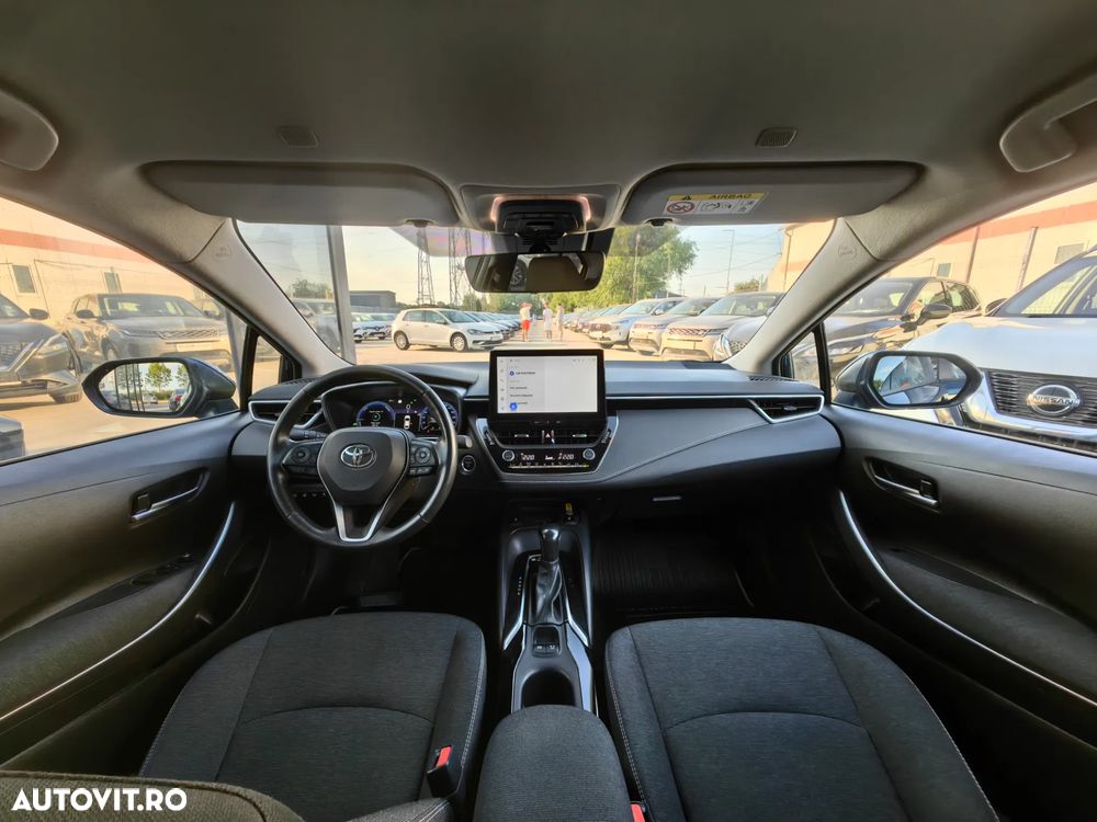 Toyota Corolla 1.8 HSD Dynamic - 6