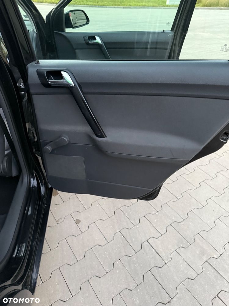 Volkswagen Polo 1.9 TDI Comfortline - 24