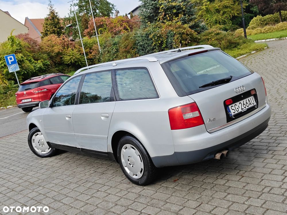 Audi A6 - 4