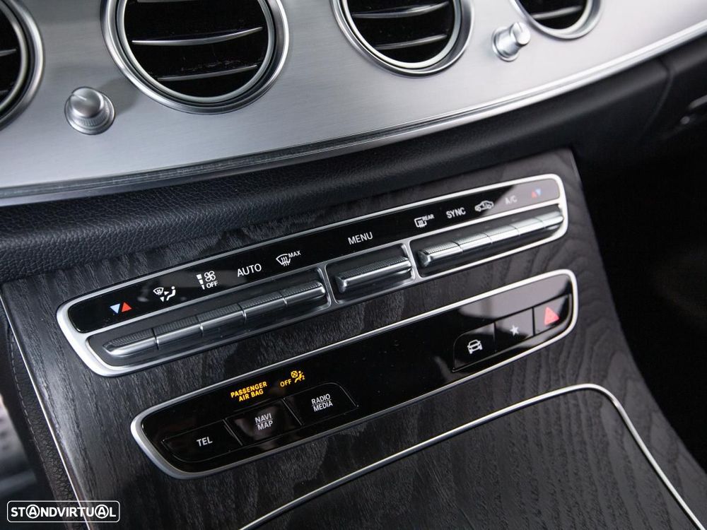 Mercedes-Benz E 220 d AMG 7L - 19