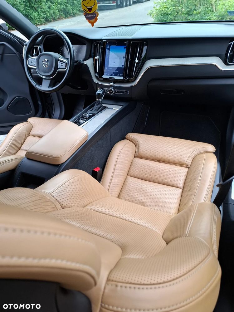 Volvo XC 60 D4 Inscription - 11