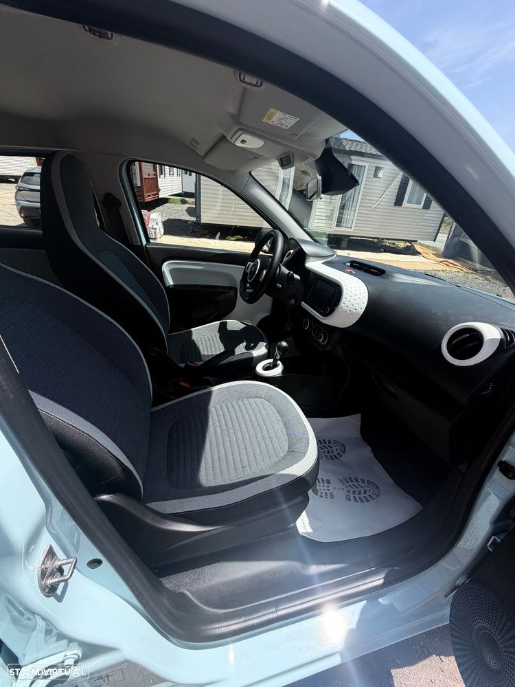 Renault Twingo E-Tech. 22 Techno - 18