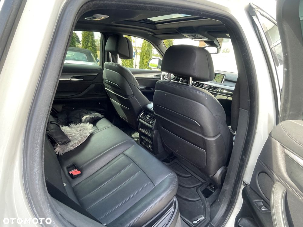 BMW X6 xDrive30d - 12