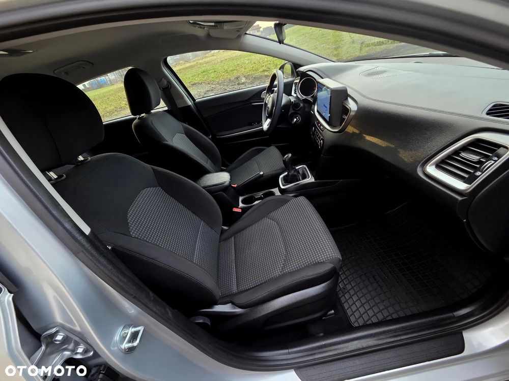 Kia Ceed 1.0 T-GDI M - 9