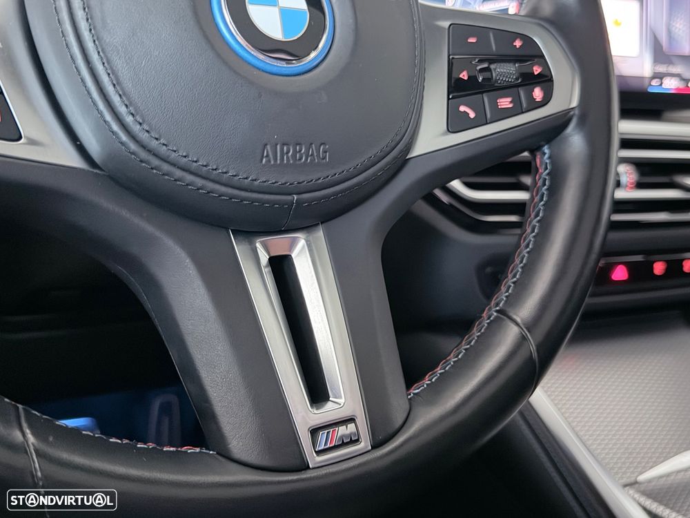 BMW i4 M50 Gran Coupe - 25