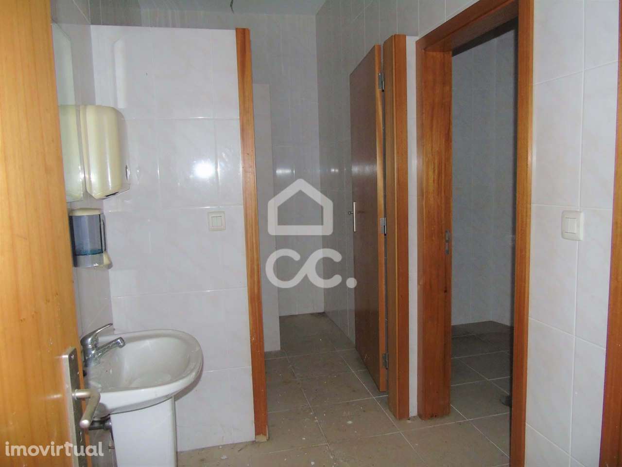 Loja em Selho São Jorge - Pevidém - Guimarães - Grande imagem: 4/10