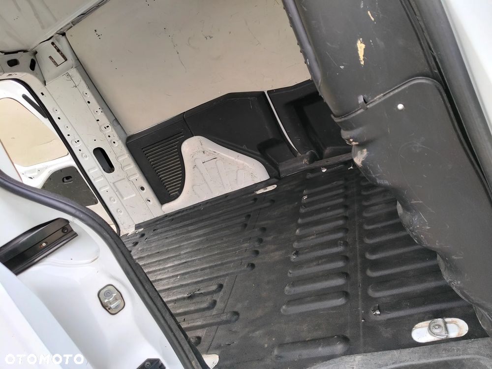 Citroën Berlingo - 12