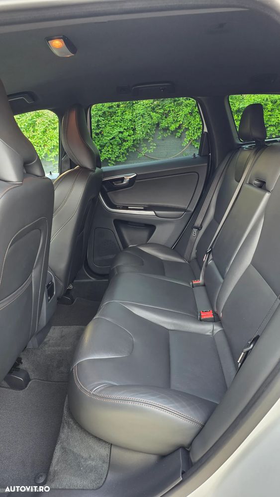 Volvo XC 60 - 11