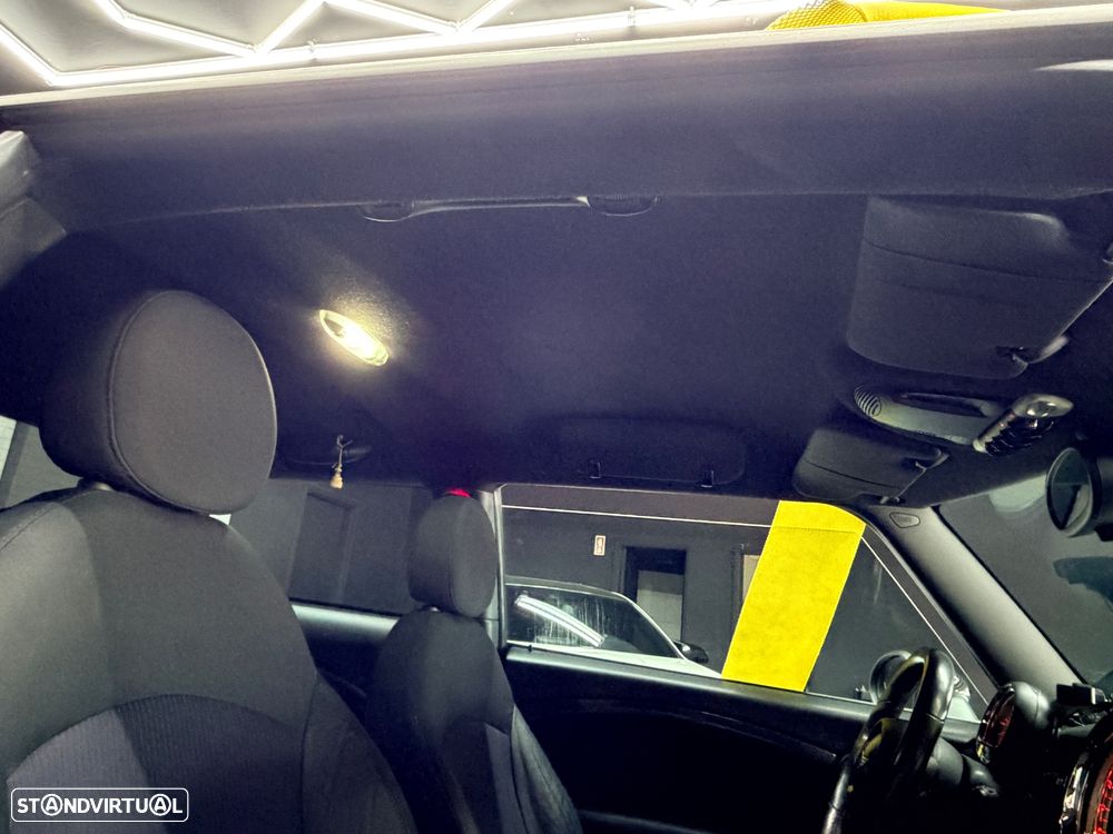 MINI 3 Portas Cooper S - 32