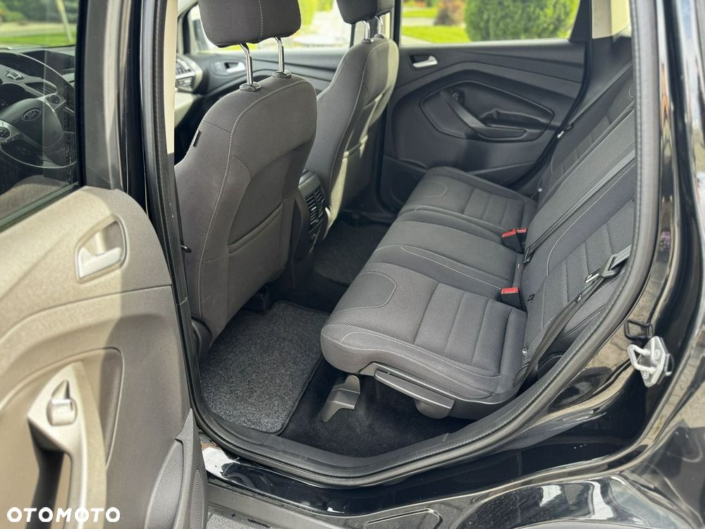 Ford Kuga 2.0 TDCi Individual FWD - 24