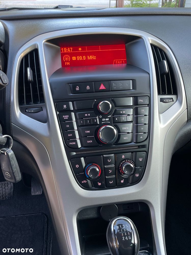 Opel Astra 1.4 Turbo Selection - 24