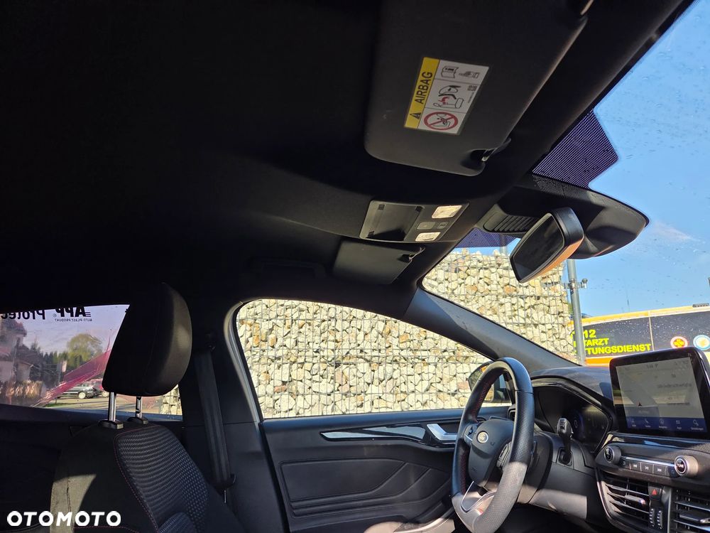 Ford Focus - 10
