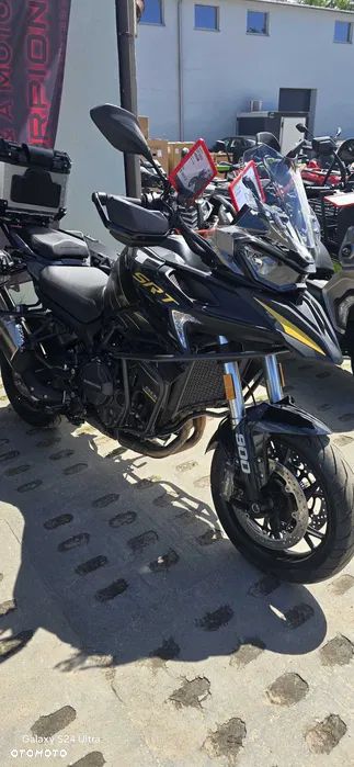 QJMOTOR SRT900S - 12