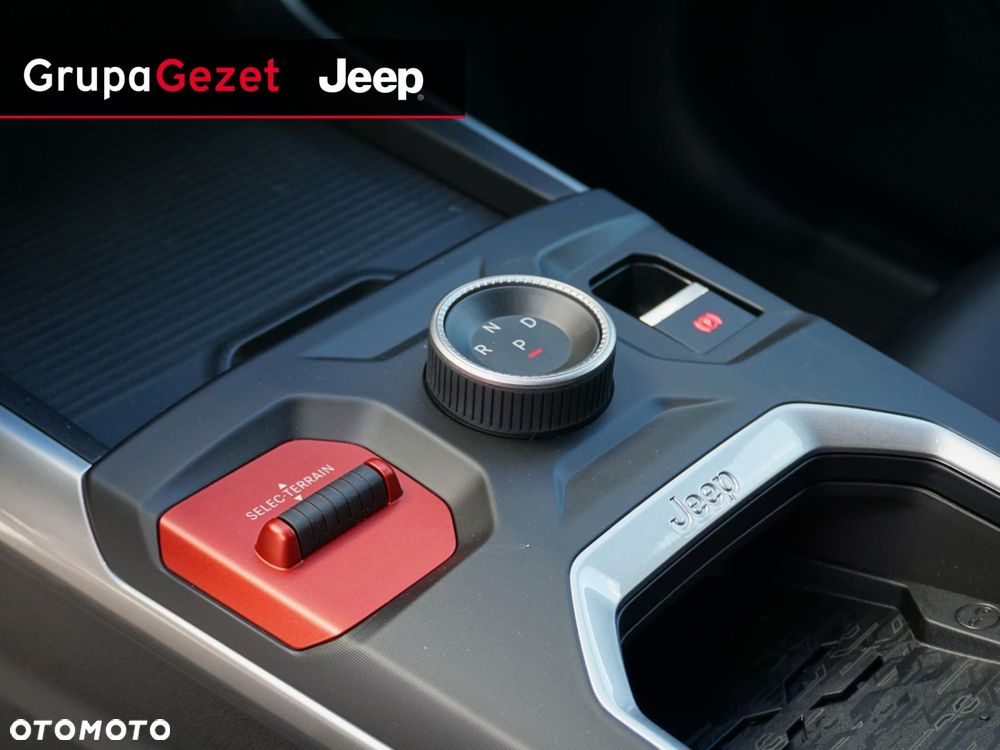 Jeep Compass - 8