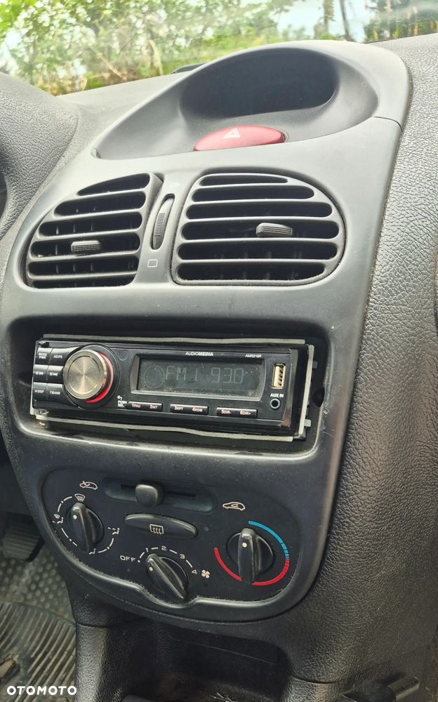 Peugeot 206 1.4 Color-Line - 14