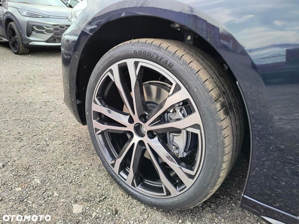 Audi A5 Avant - 11