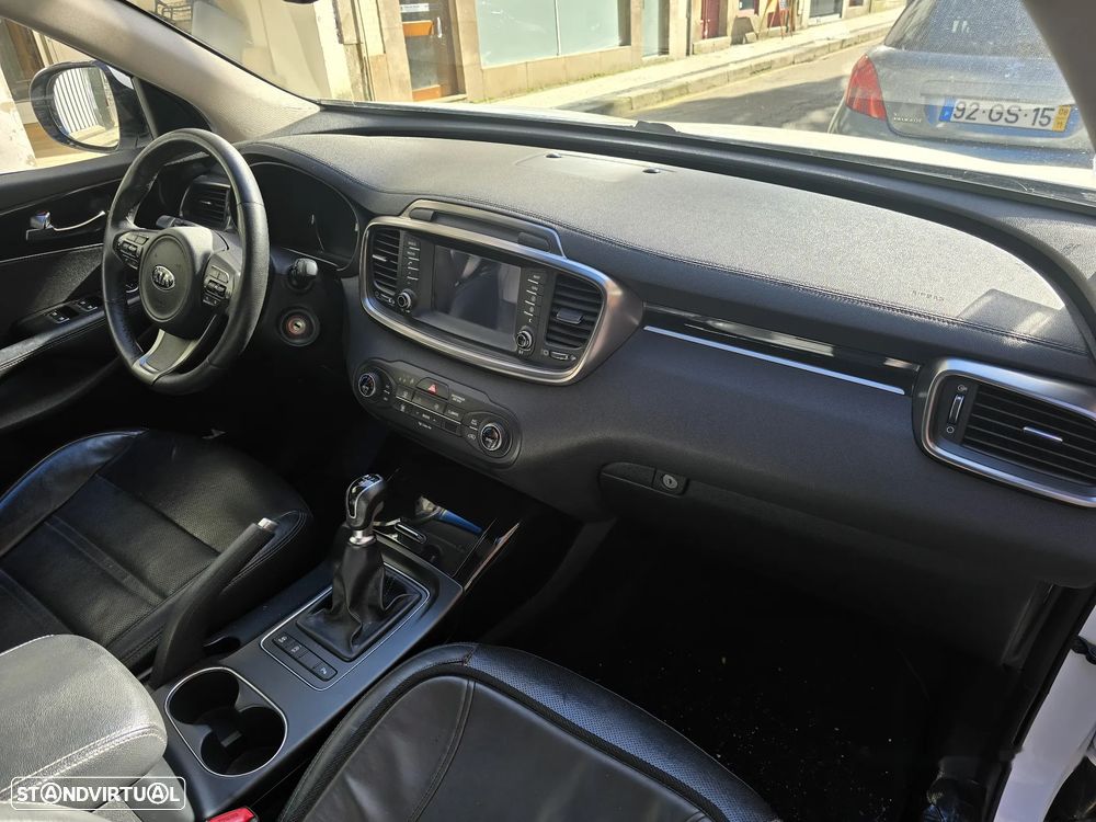 Kia Sorento 2.2 CRDi TX - 25