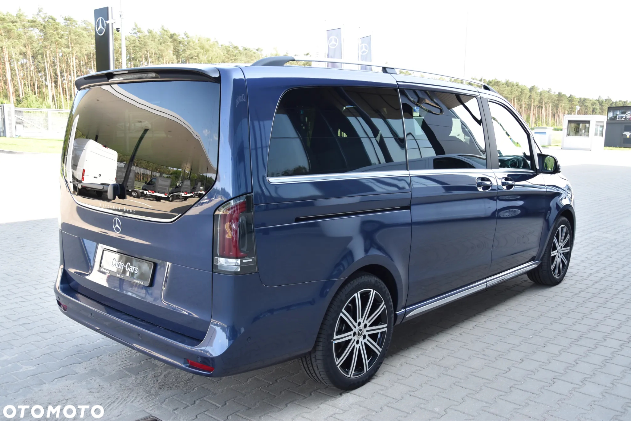 Mercedes-Benz Klasa V - 5