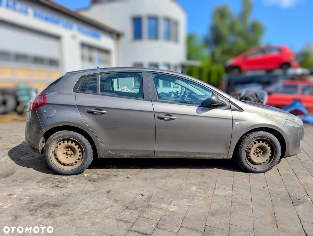 Fiat Bravo II 1.9 Multijet 150 KM 2007 865/B – auto na części - 3