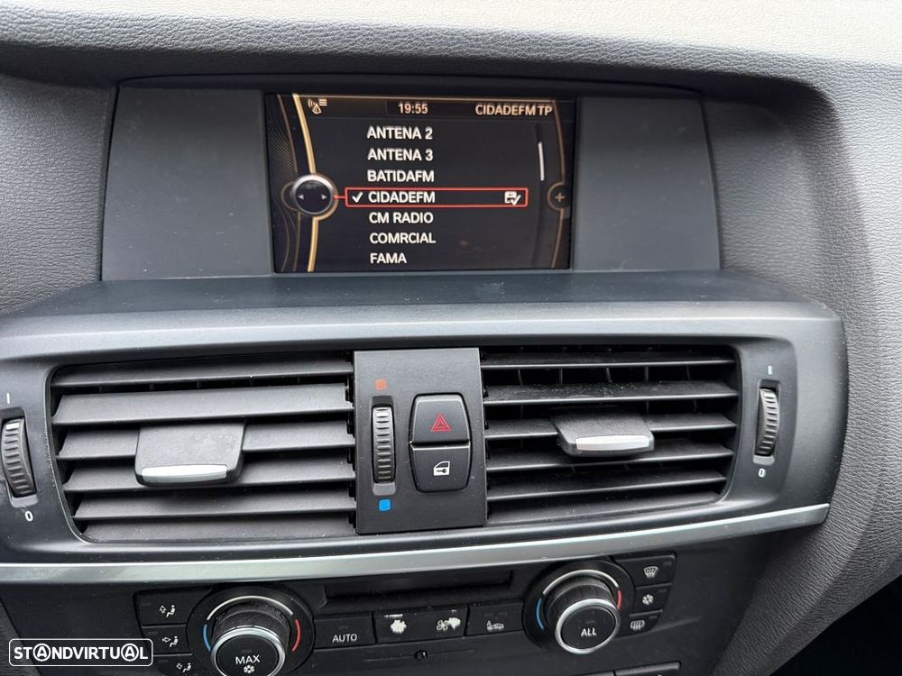 BMW X3 20 d xDrive — fotografia 25