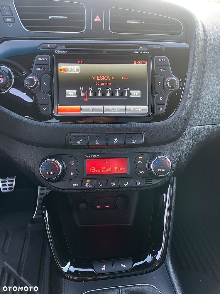 Kia Ceed - 9