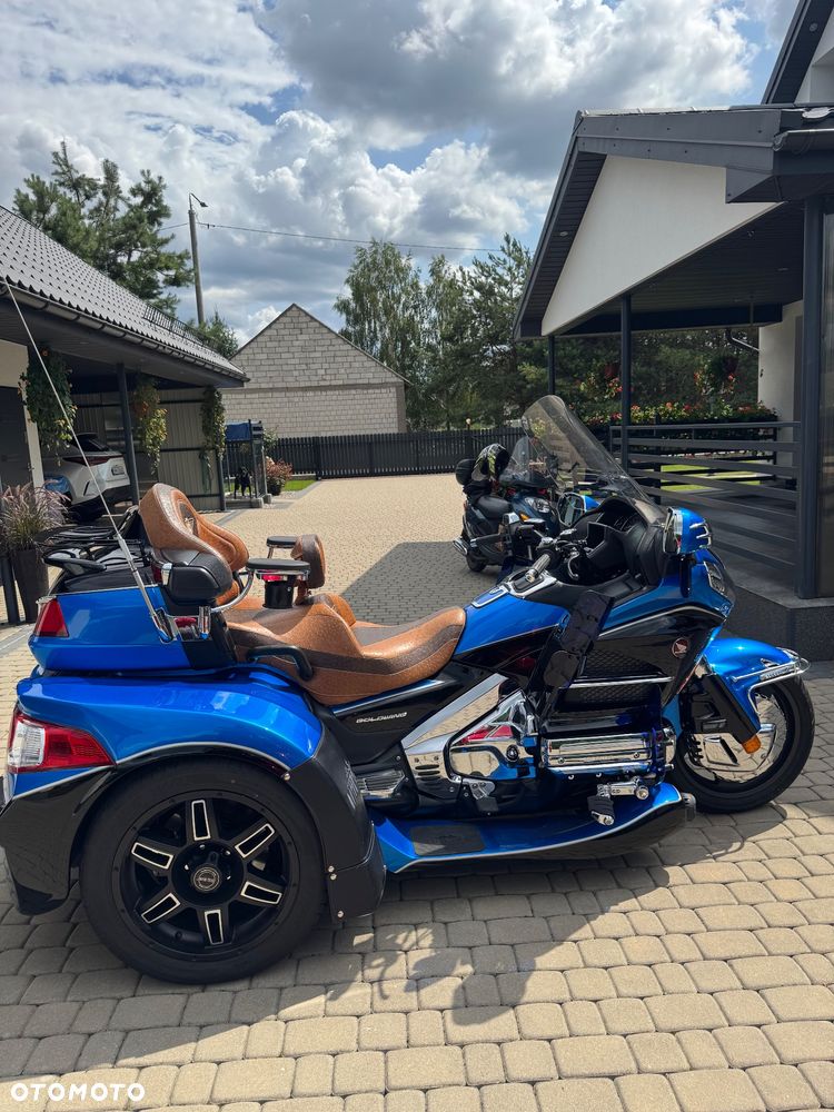 Honda GL - 4