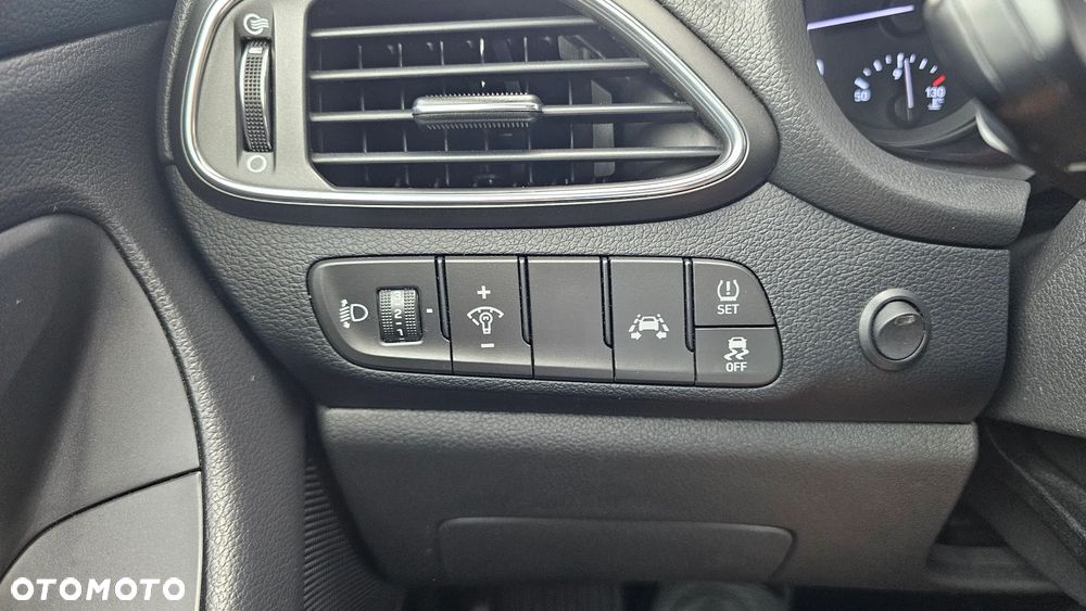 Hyundai i30 1.4 T-GDI Premium DCT - 20