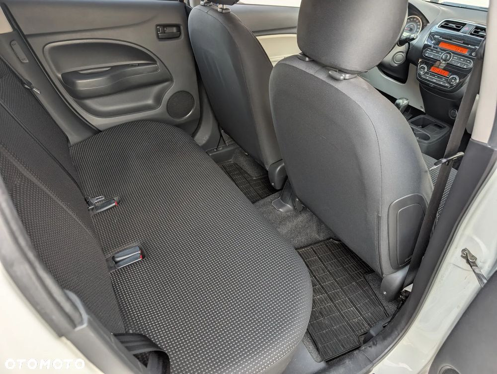 Mitsubishi Space Star 1.2 Intense - 24