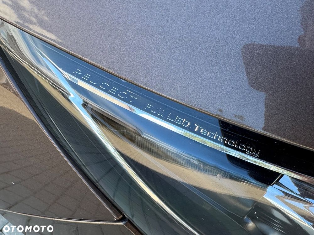 Peugeot 308 BlueHDi 150 Automatik Stop & Start Allure - 15