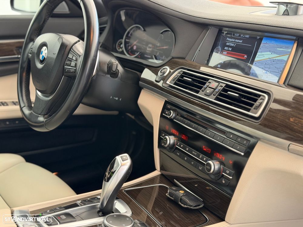 BMW 740 d - 56