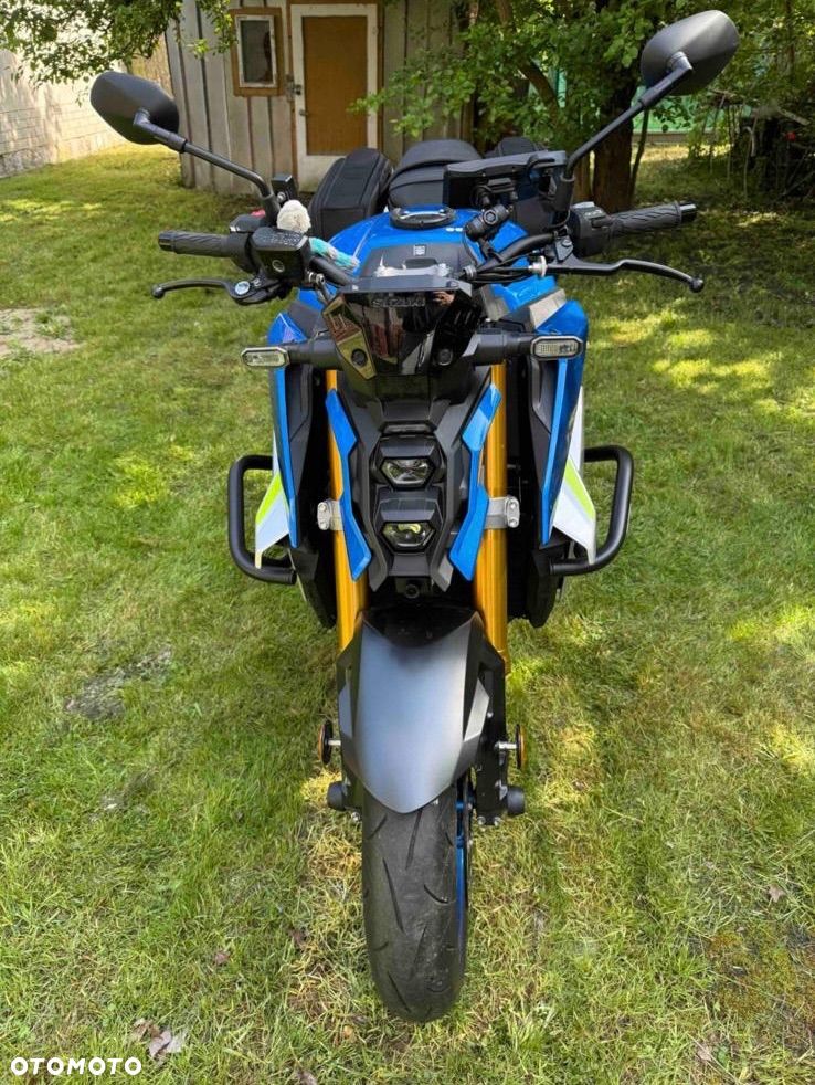 Suzuki GSX 1000 - 2
