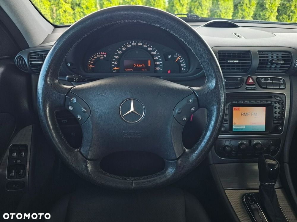 Mercedes-Benz Klasa C - 16