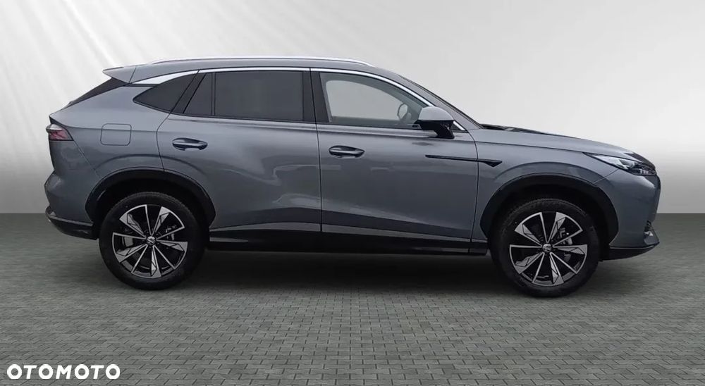 MG HS 1.5 T-GDI Excite DCT - 3