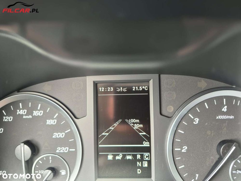 Mercedes-Benz Vito - 19