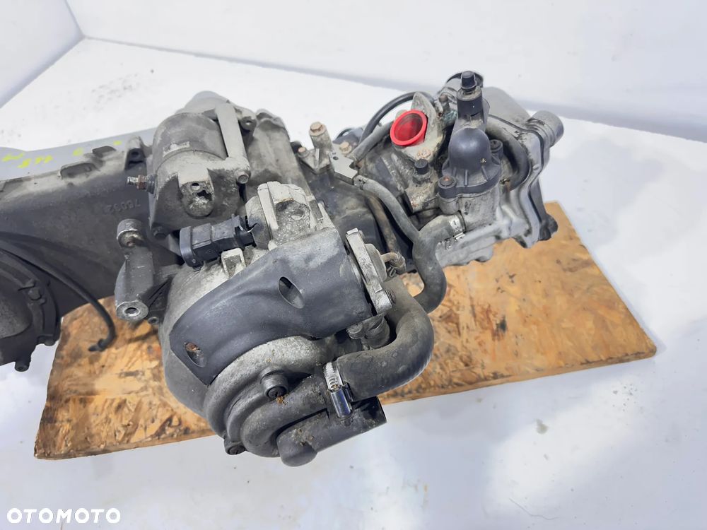 Silnik Piaggio Xevo 125 X-EVO 125  X8    14Dni GW - 6