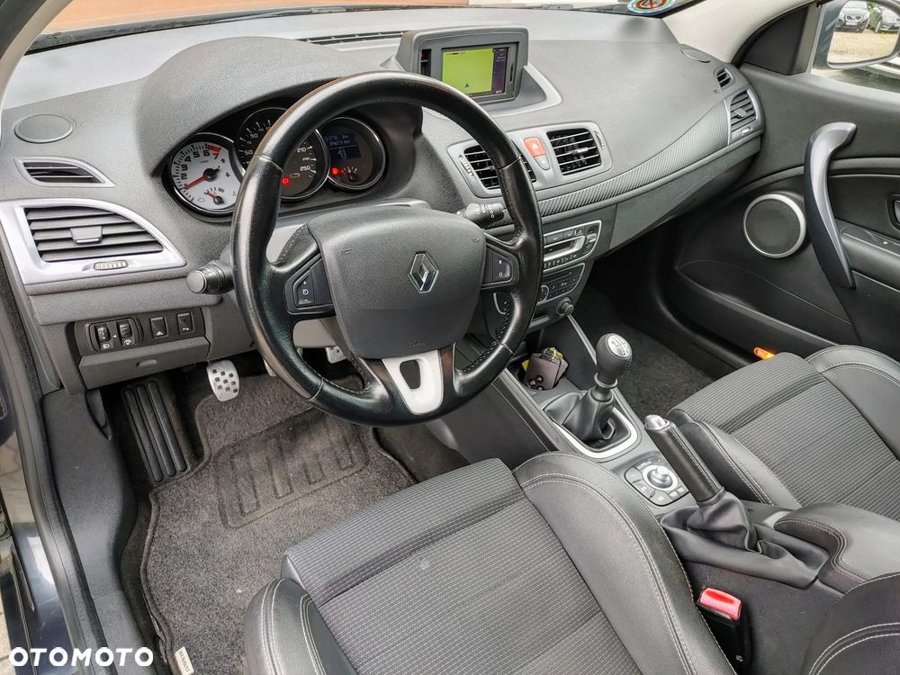 Renault Megane TCe 180 GT - 6