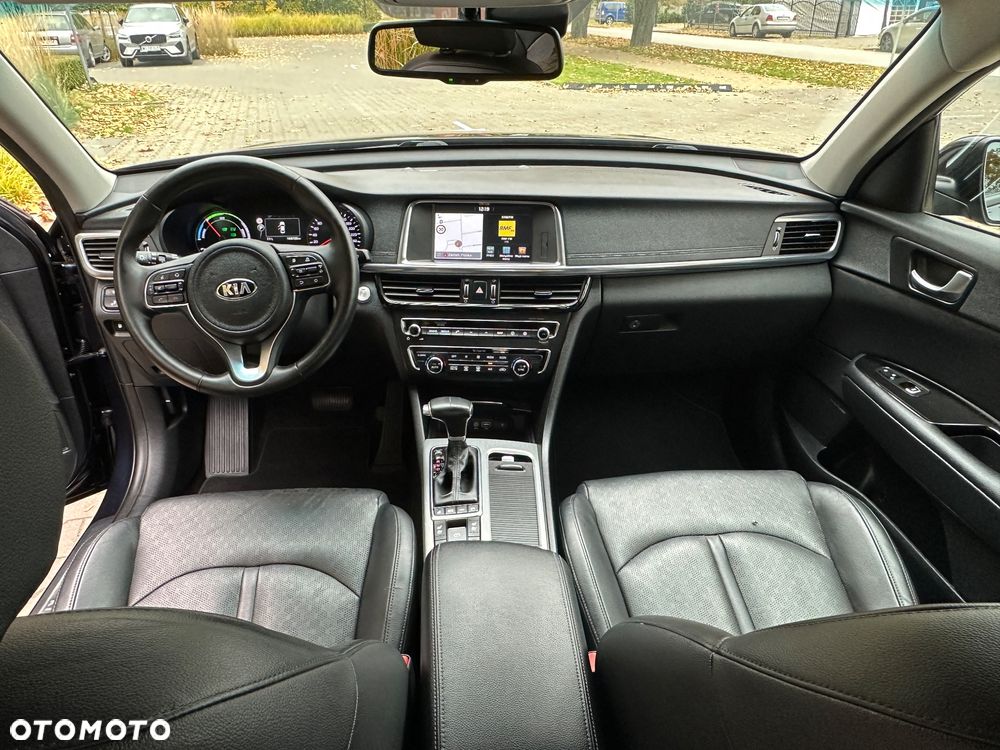 Kia Optima Plug-in Hybrid - 7