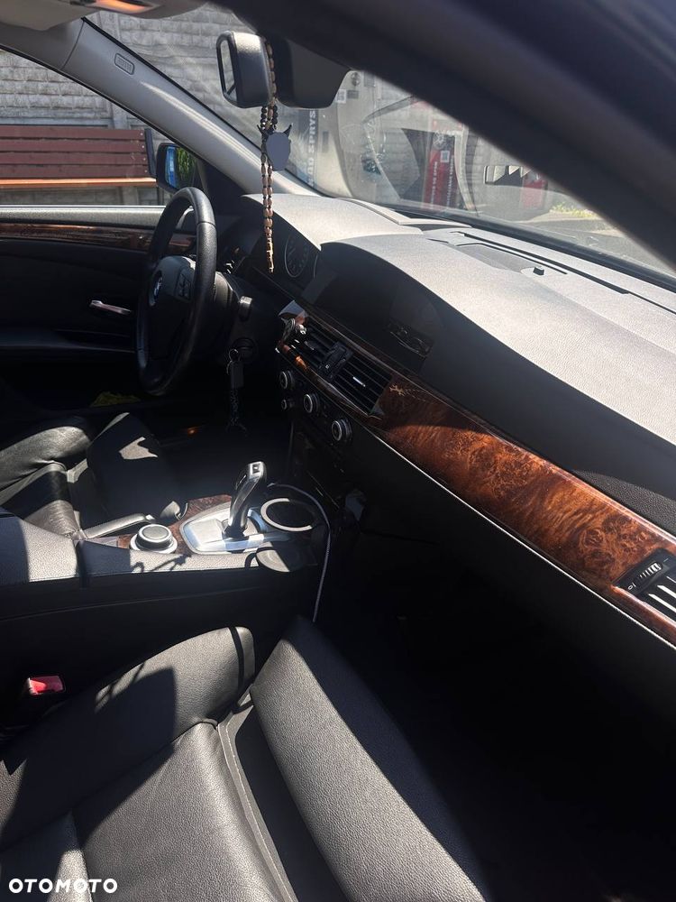 BMW Seria 5 535d - 8
