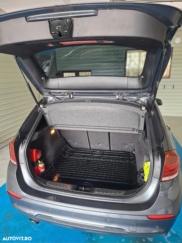 BMW X1 xDrive20d xLine - 6