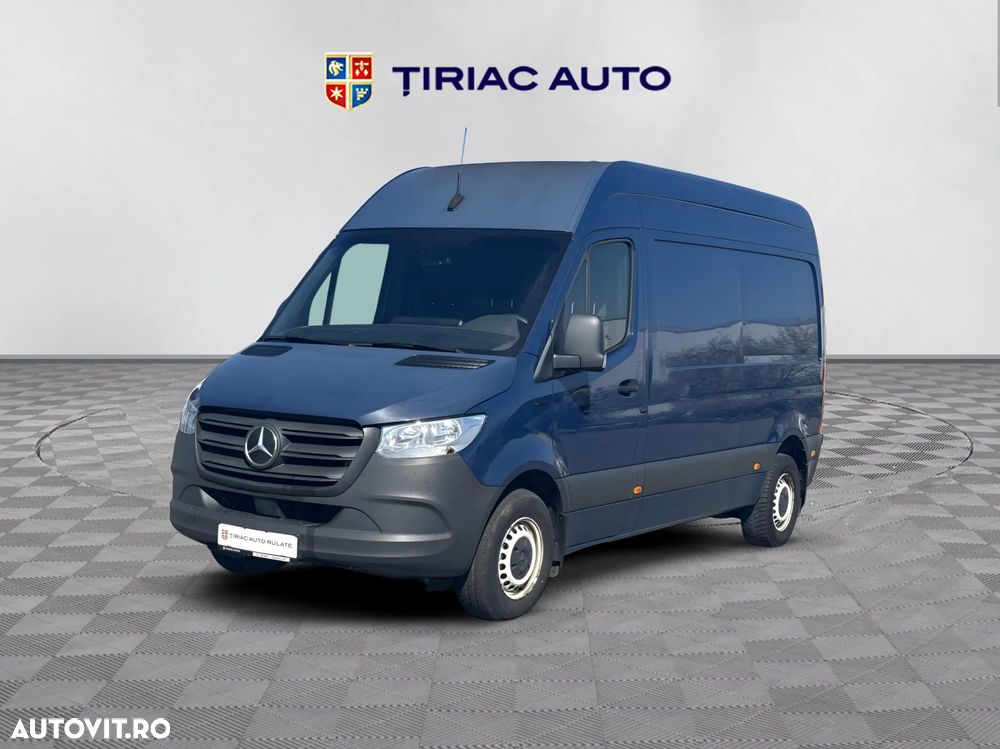 Mercedes-Benz Sprinter - 1