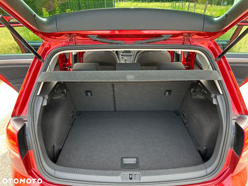 Volkswagen Golf 1.2 TSI BMT Trendline EU6 - 25