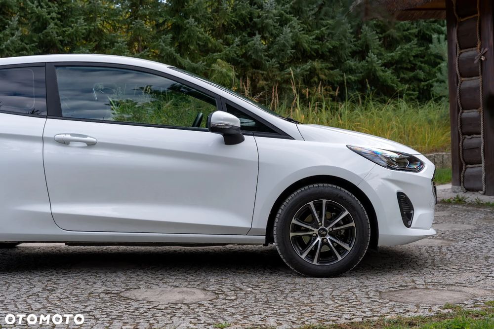 Ford Fiesta 1.1 S&S TREND - 18