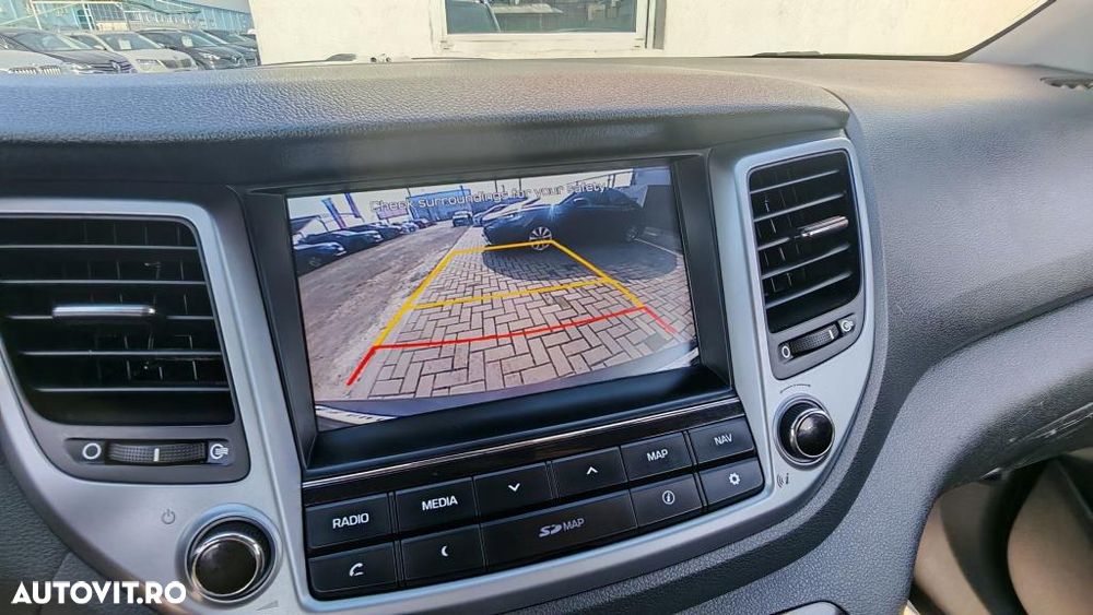 Hyundai Tucson blue 1.7 CRDi 2WD Style - 14