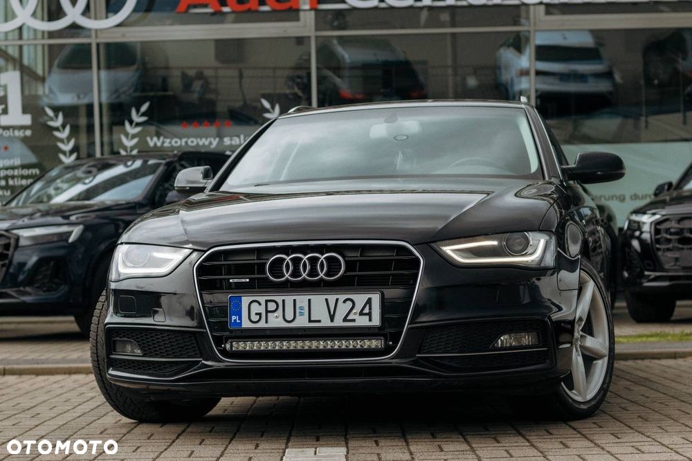 Audi A4 Avant 2.0 TDI Quattro S tronic - 19