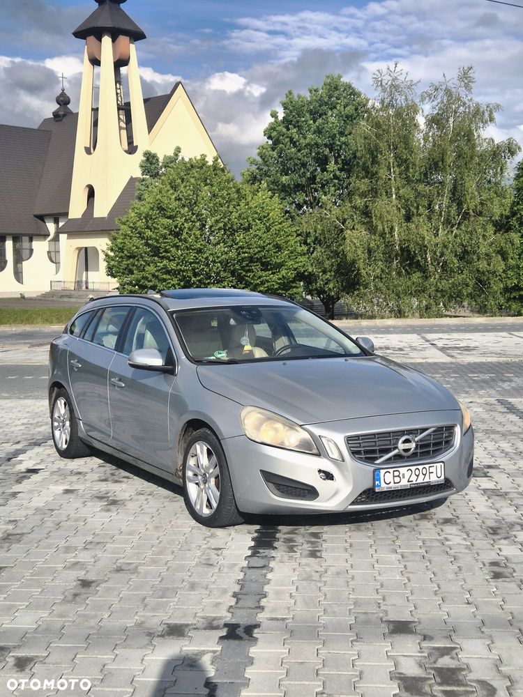 Volvo V60 - 1