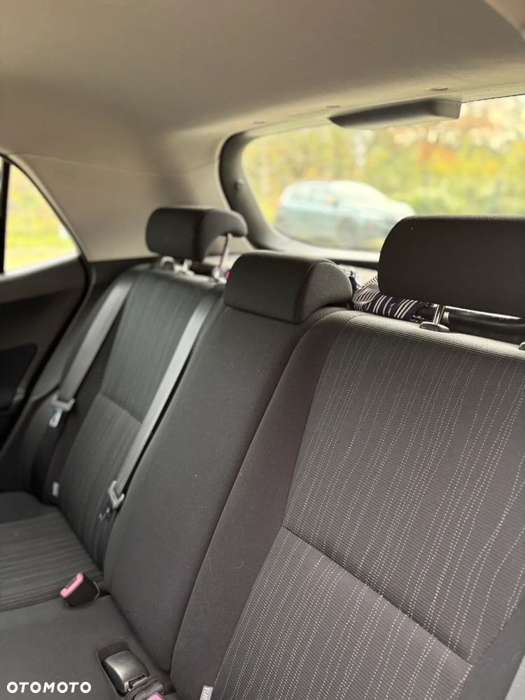 Toyota Auris - 26