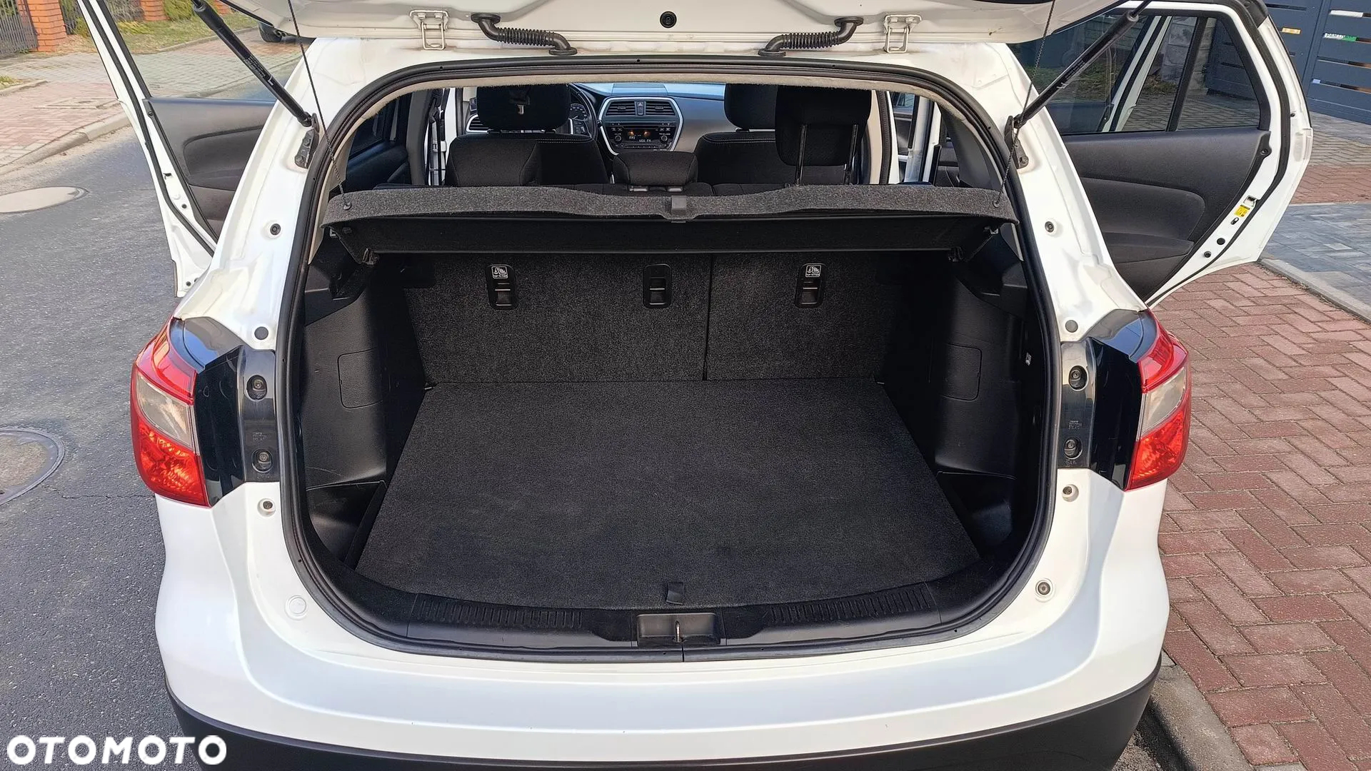 Suzuki SX4 S-Cross 1.6 DDiS 4x2 Comfort+ - 33