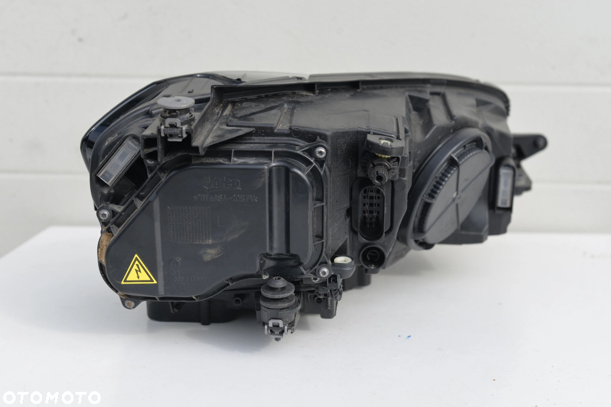 VW GOLF 7 VII 2013-2016 LAMPA REFLEKTOR PRZEDNI BI-XENON 11-PIN 5G1941031 - 3