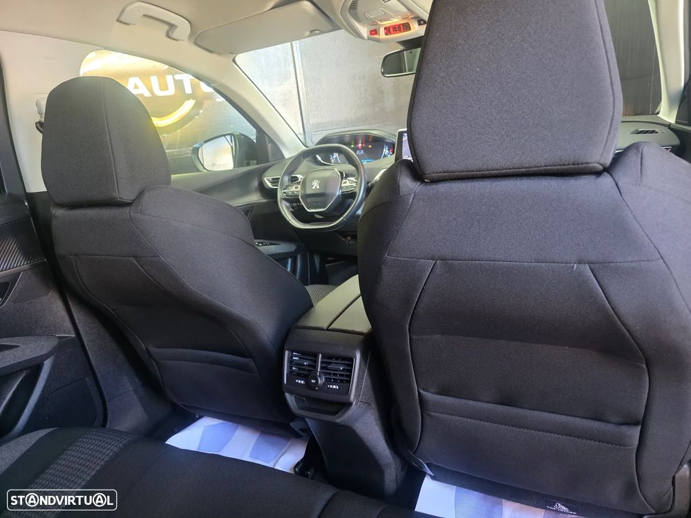 Peugeot 3008 BlueHDi 130 Stop & Start EAT8 Allure - 45