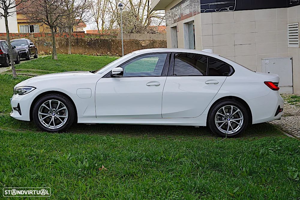 BMW 320 e Line Sport Auto - 4